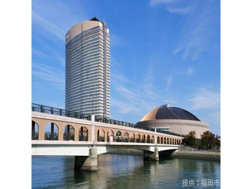 Court Hotel Fukuoka Tenjin Vacation Stay 42333v — Fukuoka