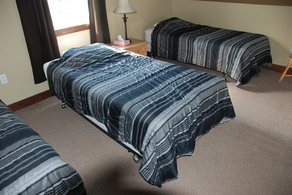 Heron’s Nest Cottages — Campbellton — photo 3