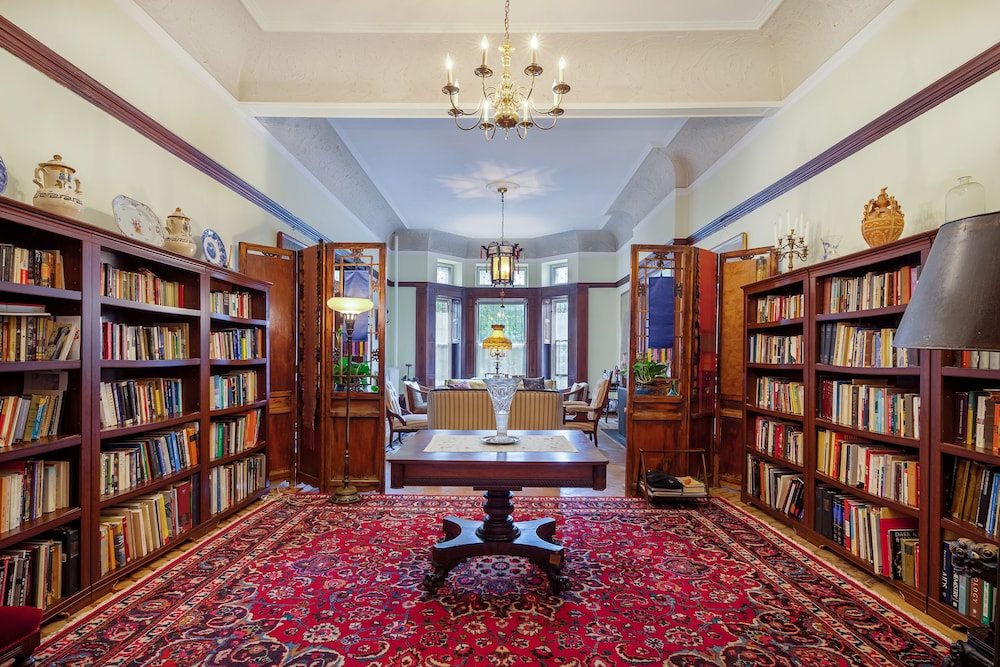 Suites in a Manhattan Mansion - photo 34
