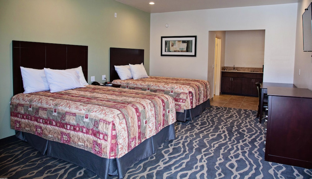 Big Lake Inn & Suites - photo 10