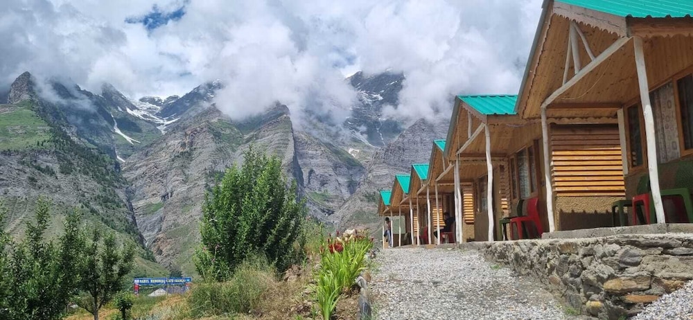 Tandi Sarai - last minute hotel in Manali