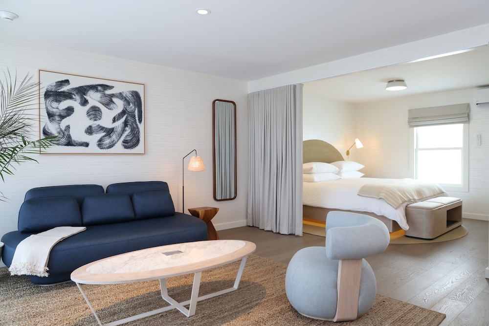The Shoals Suites and Slips - photo 8