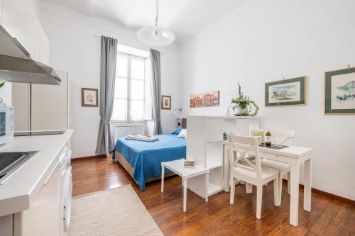 Monti apartment — 4-Star Luxury Hotel in Rome, Italy