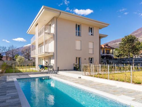 Apartment Sunny House by Interhome — 4-Star Luxury Hotel in Gravedona-San Gregorio, Italy