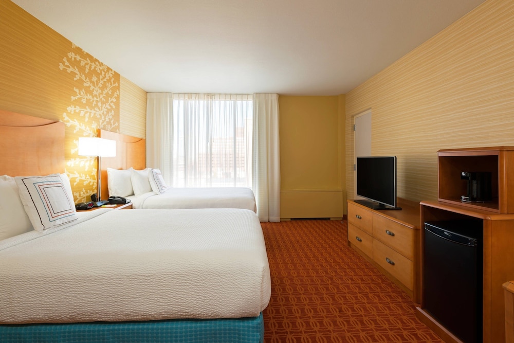 Fairfield Inn & Suites by Marriott Louisville Downtown - photo 5