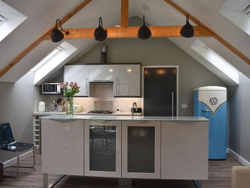 Priory Barn - last minute hotel in Freshwater