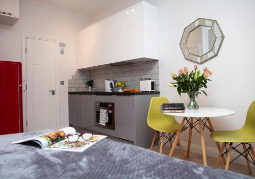 Carnaby Studios by Indigo Flats — 4-Star Luxury Hotel in London, United Kingdom