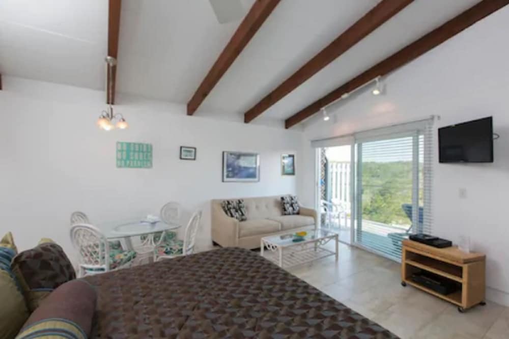 Driftwood Resort - photo 26