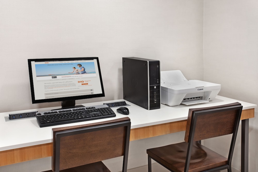 Holiday Inn Express Exton by IHG - photo 30
