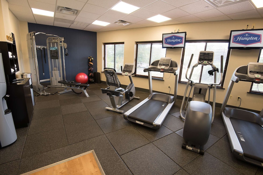 Hampton Inn Carlstadt At The Meadowlands - photo 21