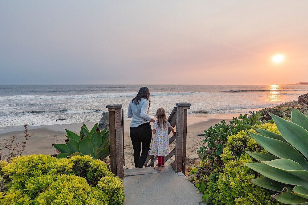 Cayucos Beach Inn - photo 32
