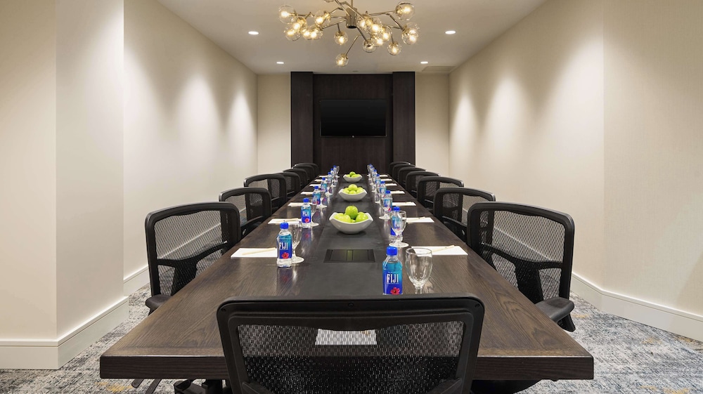 DoubleTree by Hilton San Diego Del Mar - photo 47