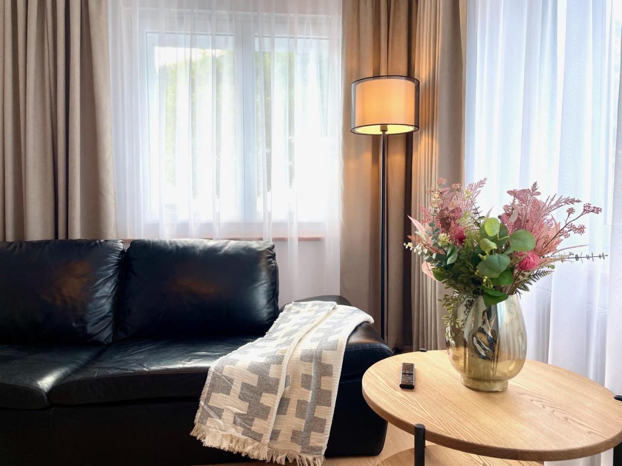 Azure Apartment — 4-Star Luxury Hotel in Interlaken, Switzerland