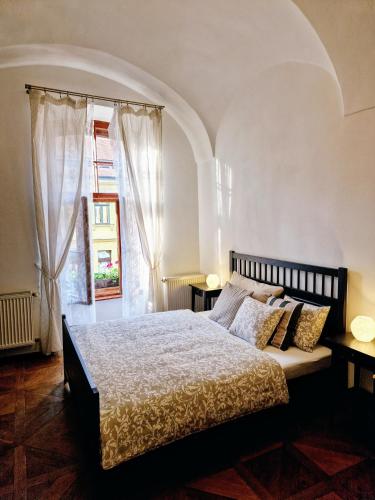 Marina Old Town Apartment with 1 free parking offsite — 4-Star Luxury Hotel in Kosice, Slovakia