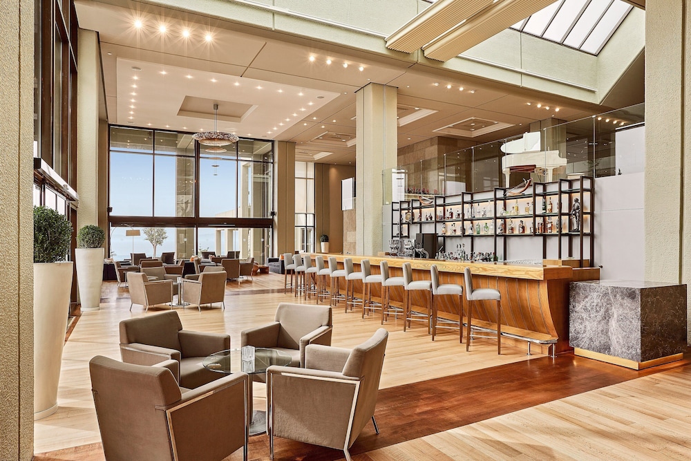 מזון ומשקאות