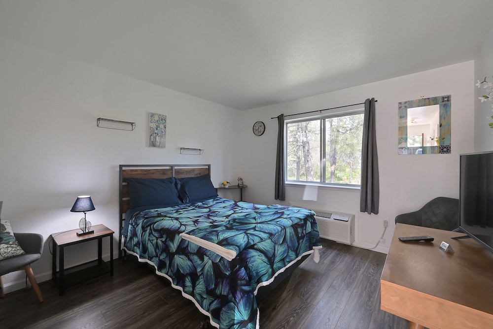 Brownsville Motel - photo 22