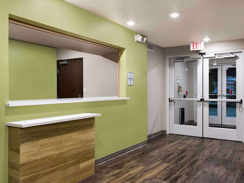 WoodSpring Suites Albuquerque East I 40 Tramway - photo 5