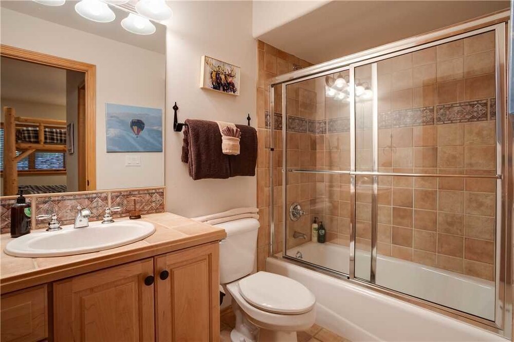 Evergreen Townhome #1 - photo 12