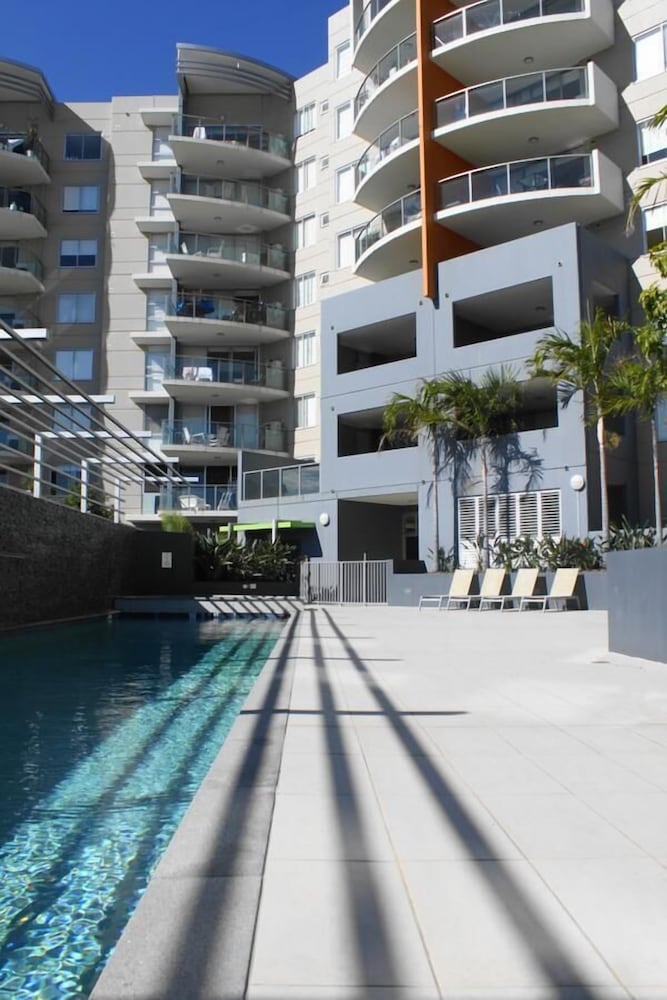 South bank serviced apartments — 4-Star Luxury Hotel in South Brisbane, Australia