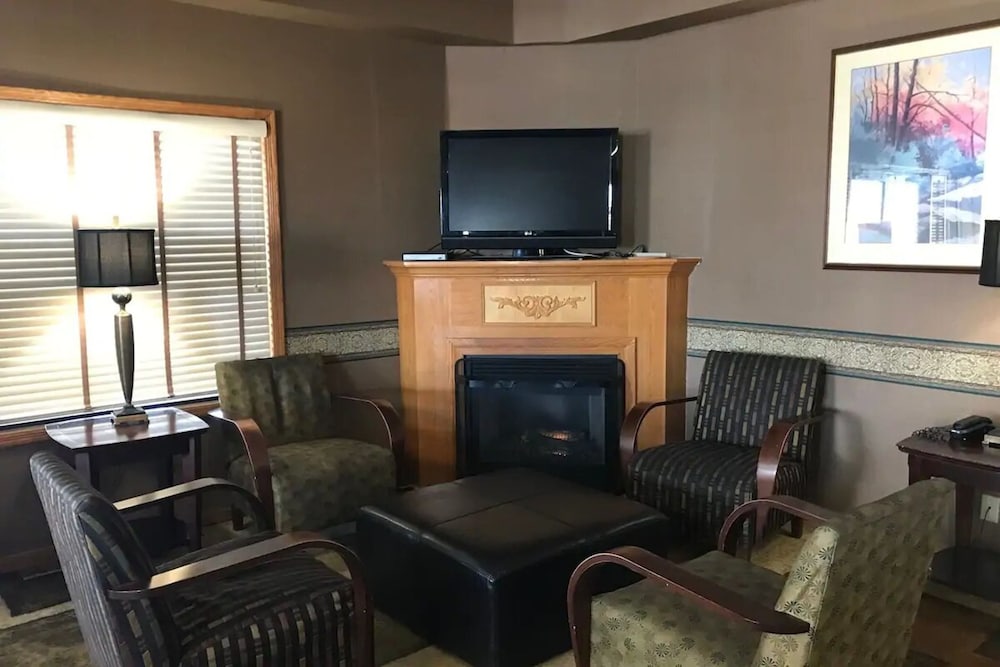 Blue Way Inn Eagan Extended Stay - photo 34