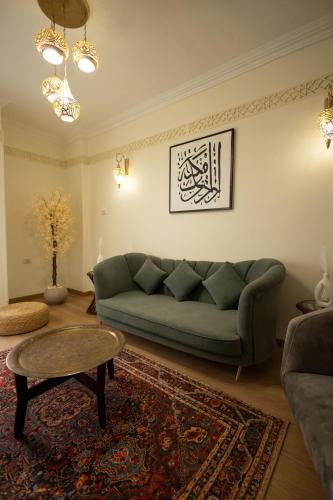 Islamic Artsy Apartment in Downtown Cairo — 4-Star Luxury Hotel in Cairo, Egypt