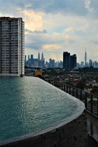 Suasana Homestay Kewingston Platz — 4-Star Luxury Hotel in Kuala Lumpur, Malaysia