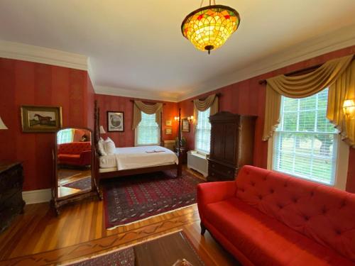 Historic Rosemont Manor - photo 2