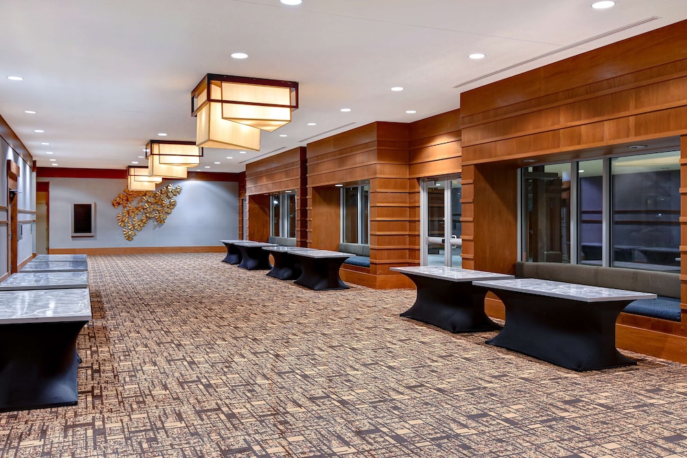 DoubleTree by Hilton Phoenix Tempe - photo 51
