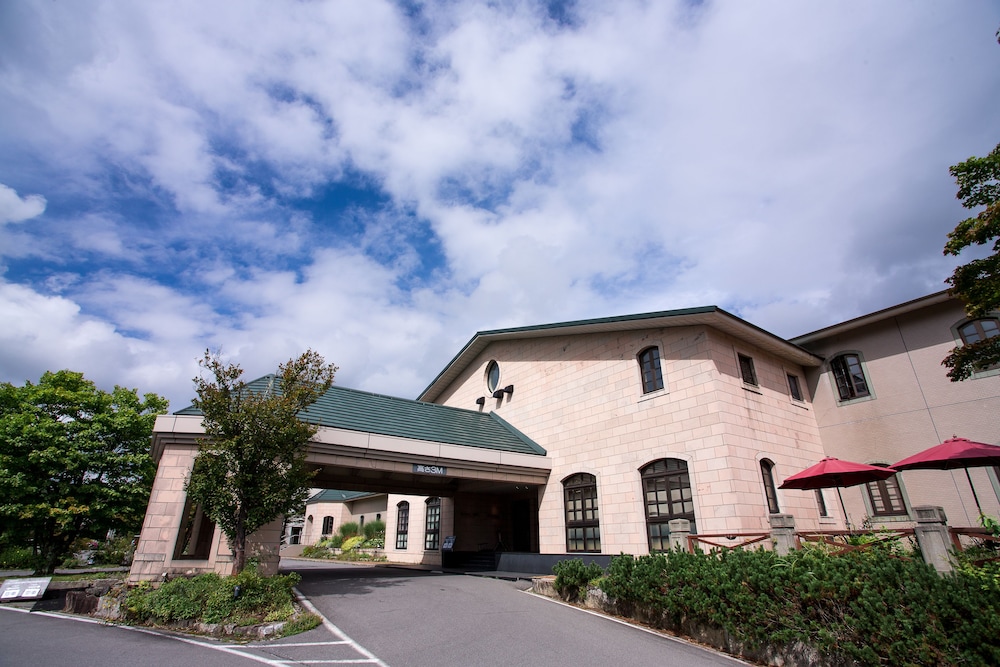 Sky Park Hotel — hotel in Chino
