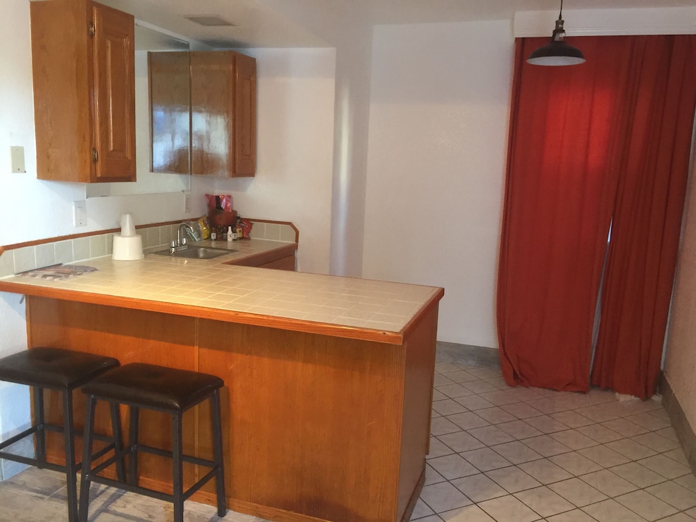 Tradewinds All Suite Hotel - photo 22