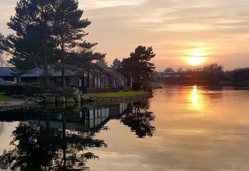 Keer lodge Pine Lake Resort in Carnforth, United Kingdom