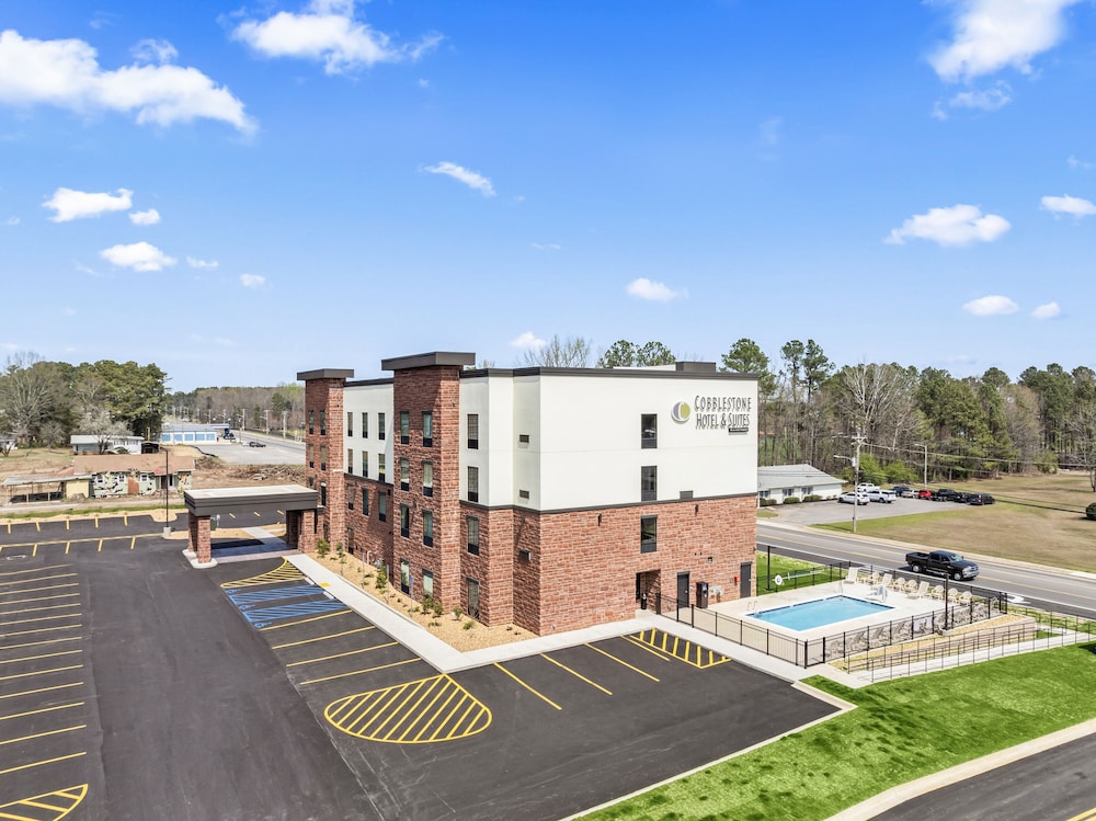 Cobblestone Hotel & Suites Cullman - photo 6
