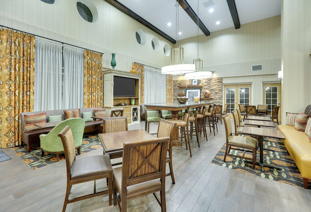 Hampton Inn & Suites Mooresville Lake Norman - photo 41