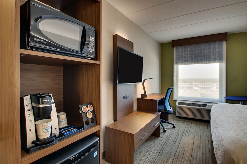Holiday Inn Express Atlantic City W Pleasantville by IHG - photo 19
