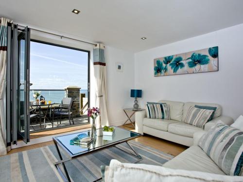 4 Ocean Point — 5-Star Luxury Hotel in Braunton, United Kingdom