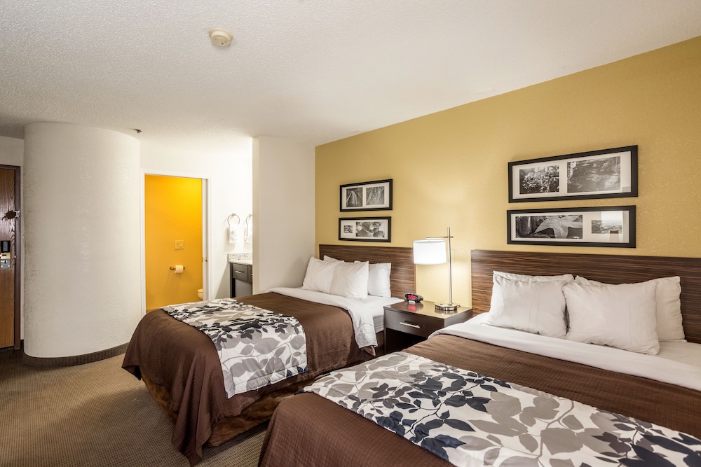 Wingate by Wyndham Owensboro - photo 11