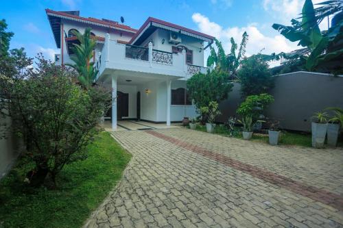 Villa Sun Grace — 5-Star Luxury Hotel in Galle, Sri Lanka