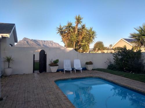 Mountain View Apartment