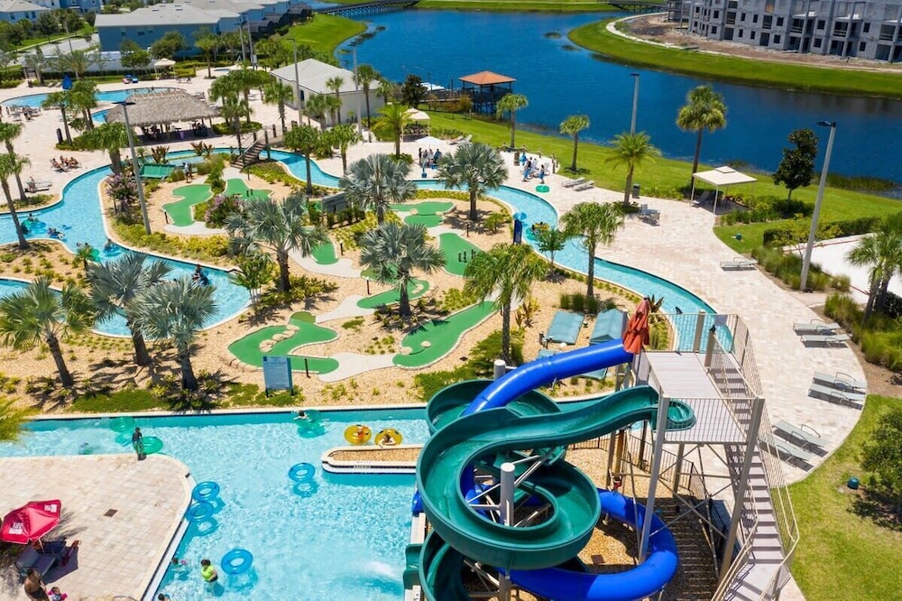 Gorgeous Decor 4 Bd w Pool Close to Disney 4820 — 4-Star Luxury Hotel in Kissimmee, United States