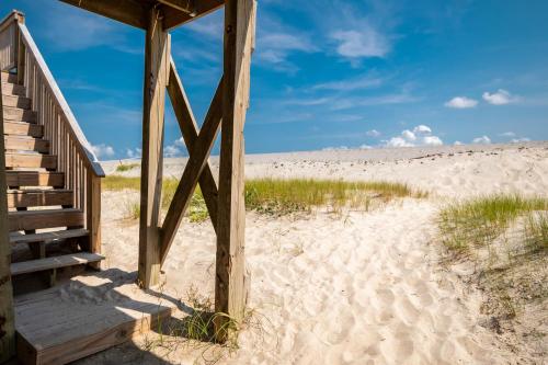 Beside the Sea by Oak Island Accommodations - photo 14