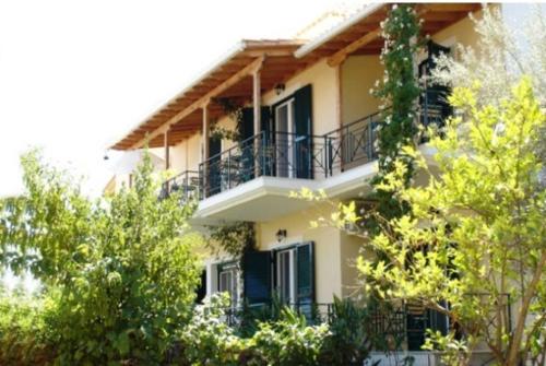 Sundy's Studios — hotel in Periyiali