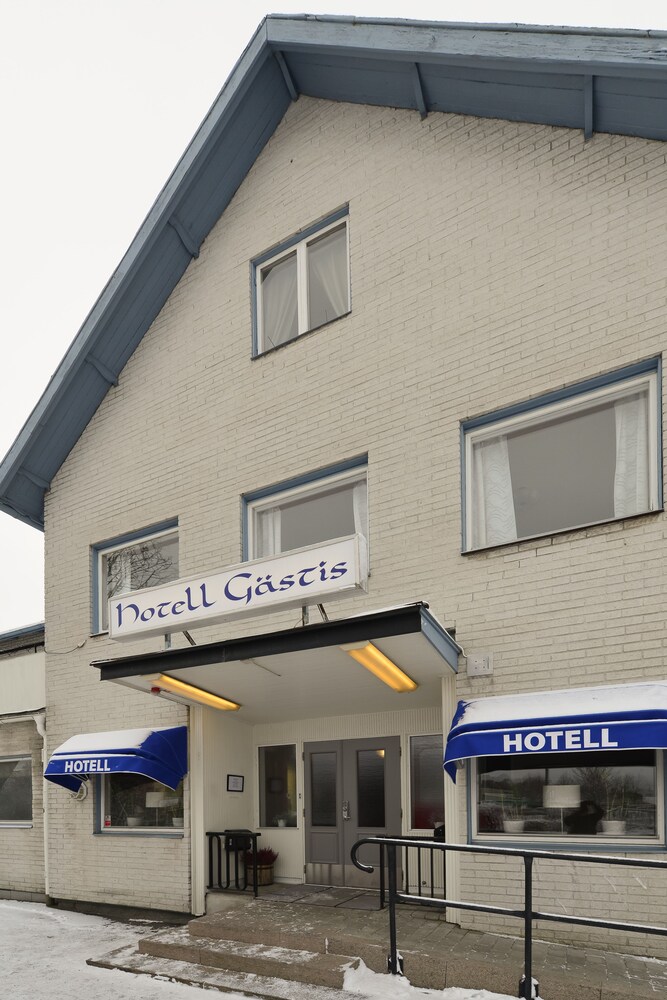 Hotell Gästis Tierp — hotel in Tierp