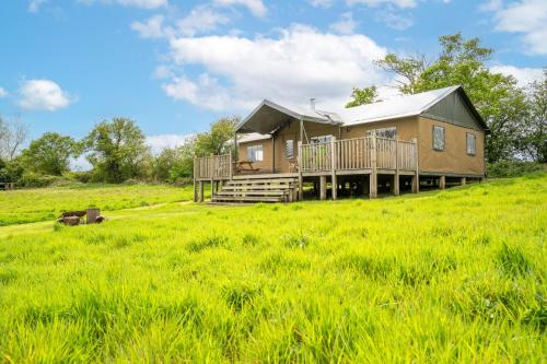 Linnet Sweffling Hall in Aldeburgh, United Kingdom