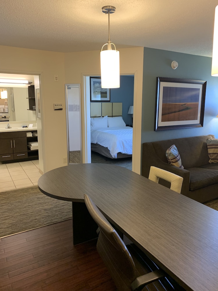 Candlewood Suites Fargo N. Dakota State University by IHG - photo 33