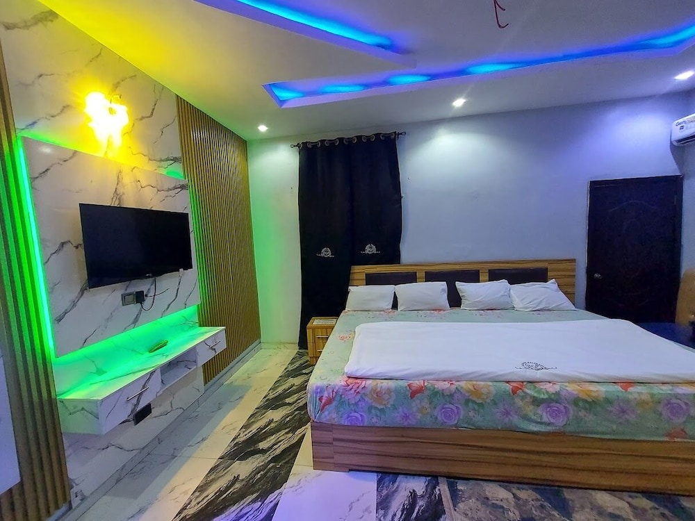 B Garden Palisades in Ikorodu, Nigeria