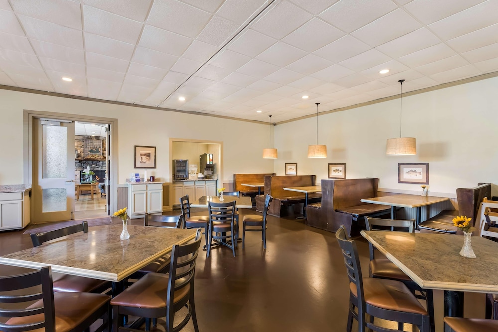 Best Western Mountain Lodge at Banner Elk - photo 33