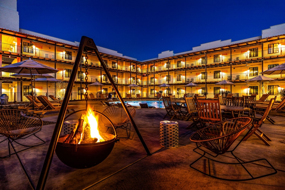 Texican Court by Valencia Hotel Collection - photo 30