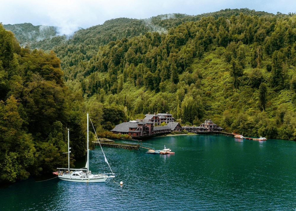 Puyuhuapi Lodge & Spa — 4-Star Luxury Hotel in San Antonio, Chile