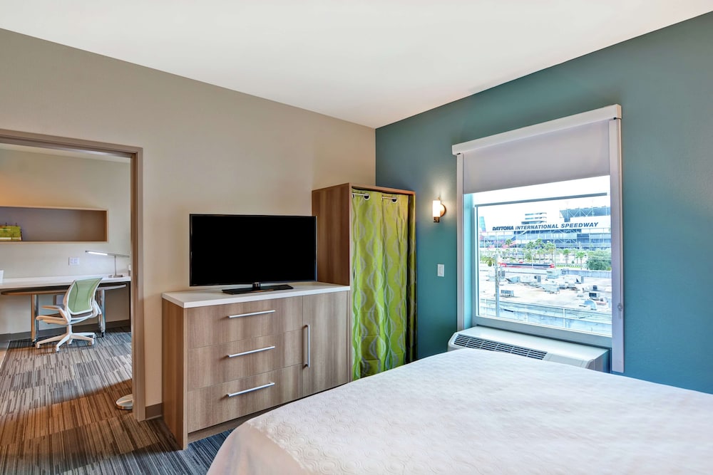 Home2 Suites by Hilton Daytona Beach Speedway - photo 11