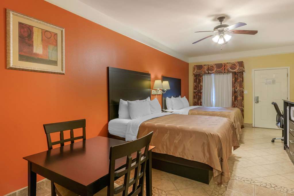 Quality Inn & Suites at The Outlets Mercedes Weslaco - photo 21